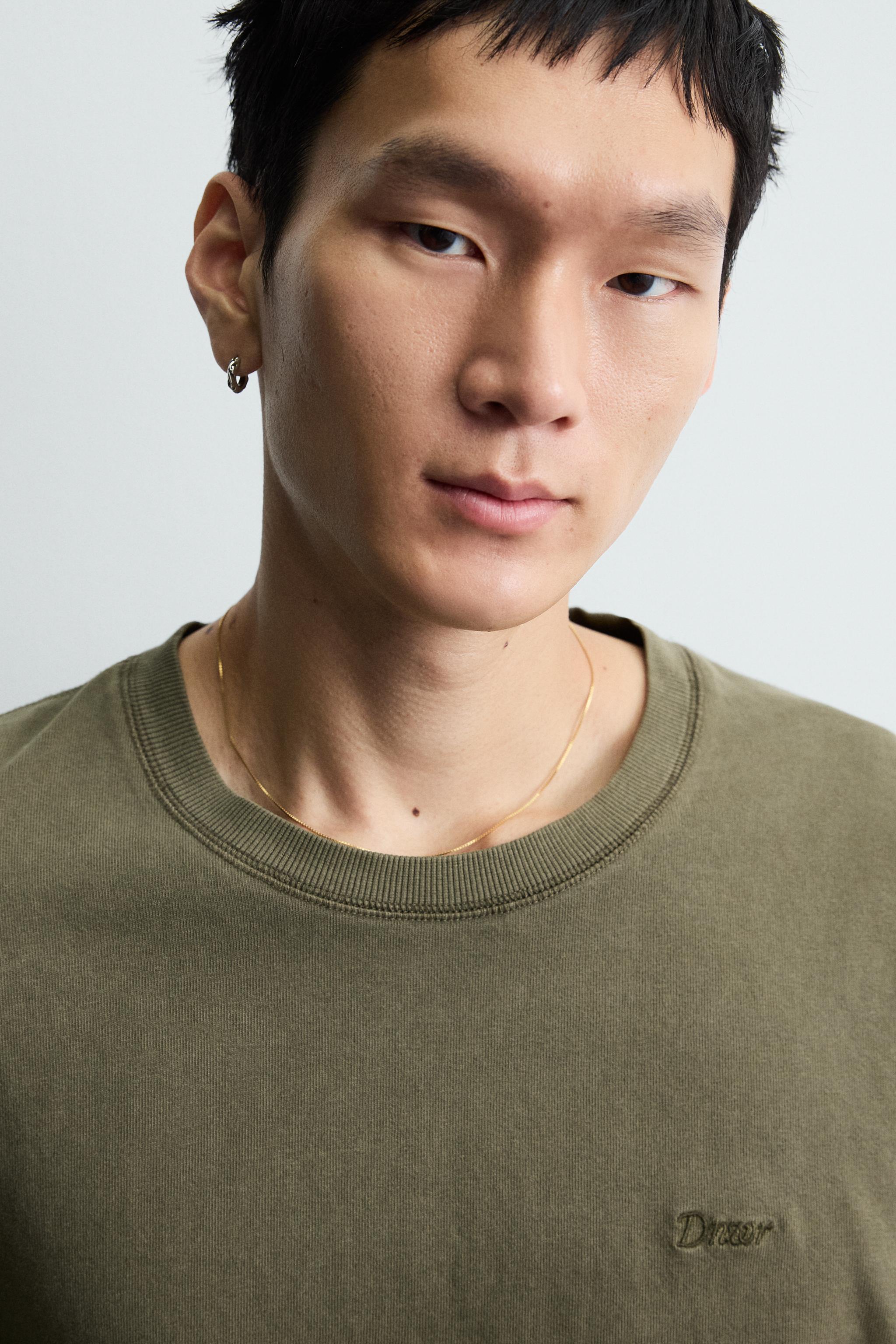 TEXTURED WASHED T-SHIRT